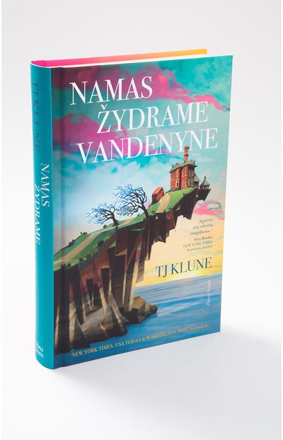 Namas žydrame vandenyne