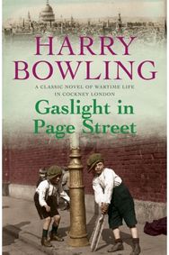 Gaslight in Page Street: A compelling saga of community, war and suffragettes (Tanner Trilogy Book 1) community, war and suffragettes (Tanner Trilogy Book 1)