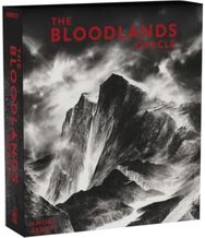 Bloodlands Oracle: (Oracle Kit Box Set with 42 Cards and Guide Book)