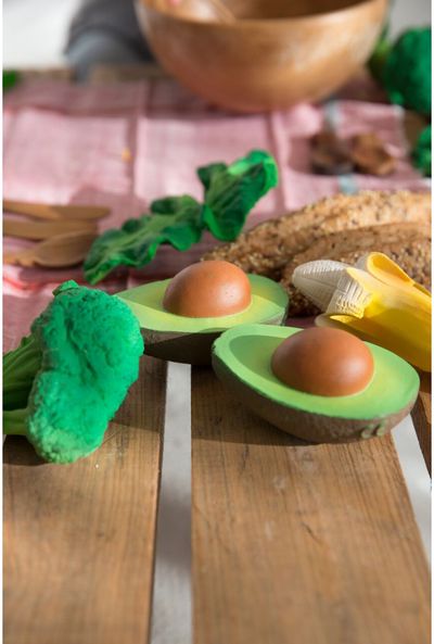 Kramtukas Oli&Carol Arnold the Avocado