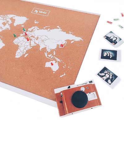 Kamštinis žemėlapis su smeigtukais MISS WOOD L baltas