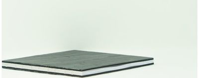 Eskizavimo albumas SM-LT STONEBOOK su akmens viršeliu, 150 gsm, 64 l.