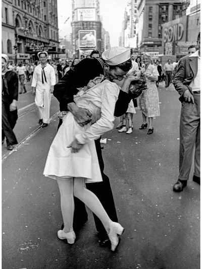 Dėlionė CLEMENTONI 1000 LIFE THE KISS
