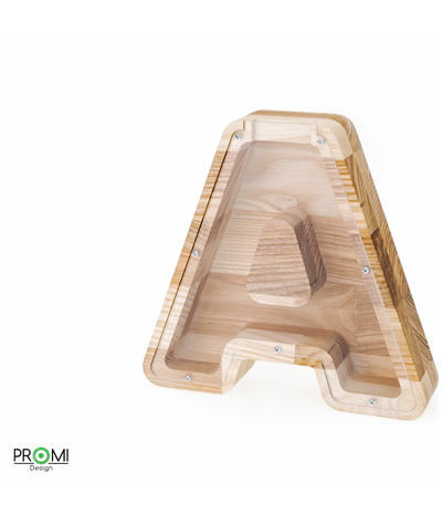 Medinė taupyklė RAIDĖ "A", 18,7 cm