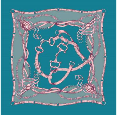 Skarelė su raštais įv.spalvų, 90 x 90 cm