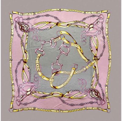 Skarelė su raštais įv.spalvų, 90 x 90 cm