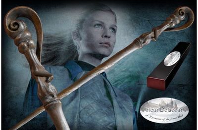 Kolekcinė burtų lazdelė HARRY POTTER FLEUR DELACOUR CHARACTER
