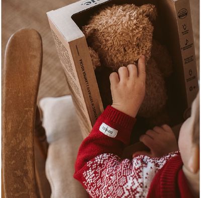 Migdukas MOONIE Organic Humming Bear su naktine lempa ir raminančiu garsu Carame l