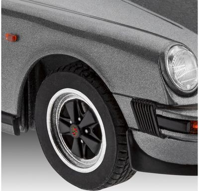 Advento kalendorius REVELL Porsche 911 Carrera 3.2 Coupé