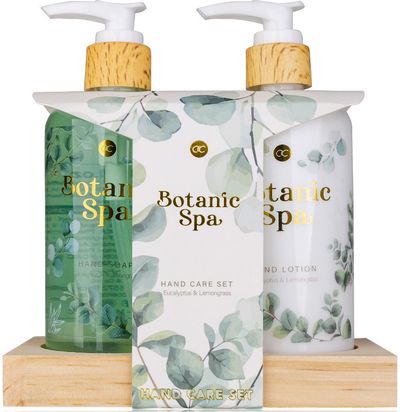 Rankų priežiūros rinkinys BOTANIC SPA mediniame padėkliuke (muilas+losjonas), 29 0 ml+290 ml