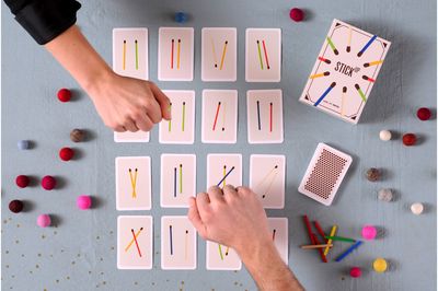 Loginis stalo žaidimas STICK UP (EN)