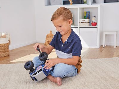 Modeliavimo rinkinys REVELL JUNIOR KIT Lightning McQueen (light&sound)