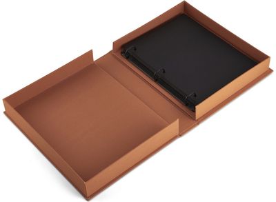 Nuotraukų albumas Unforgettable, 30 psl.