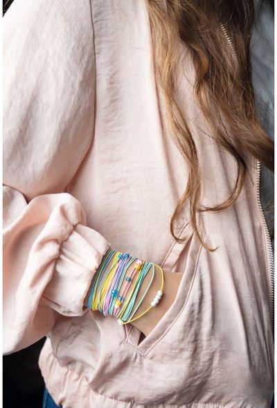 Tamprių siūlų rinkinys rankdarbiams FOLIA PASTELINĖS 4 spalvos, kiekvienas 5m