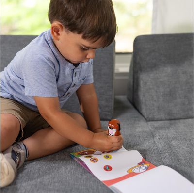 MELISSA & DOUG Sticker WOW! veiklos knygelė Šuniukas