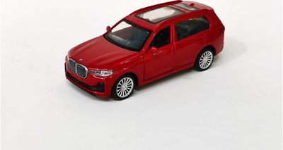 MSZ Automobilis BMW X7, skalė 1:44