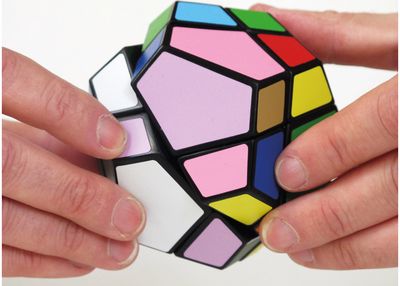 Galvosūkis Meffert´s Skewb Ultimate 12 color