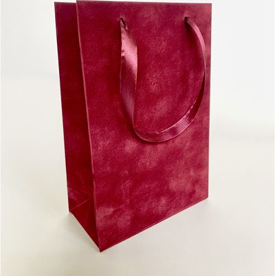 Dovanų maišelis AVIETĖ, veliūras, 24x16 cm