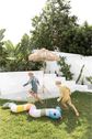 Pripučiama vandenį purškianti gyvatę SUNNYLIFE Sprinkler Into the Wild Multi