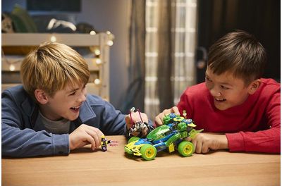 LEGO Dreamzzz MATEO IR Z-BLOB LENKTYNINIS VEIKSMO AUTOMOBILIS 71491