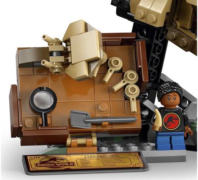 LEGO Jurassic DINOZAURŲ FOSILIJOS: TRICERATOPSO KAUKOLĖ 76969