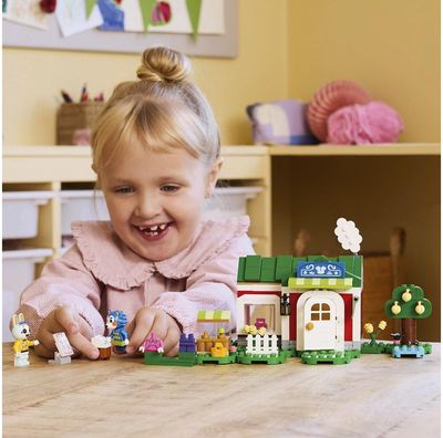 LEGO Animal crossing ABLE SISTERS DRABUŽIŲ PARDUOTUVĖ 77055