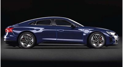 Advento kalendorius modeliavimas REVELL Audi RS e-tron GT