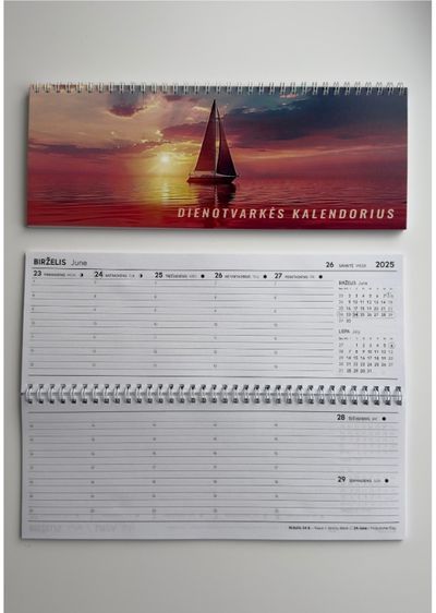 Dienotvarkės darbo kalendorius 2025 SAPNŲ LAIVAS SK8