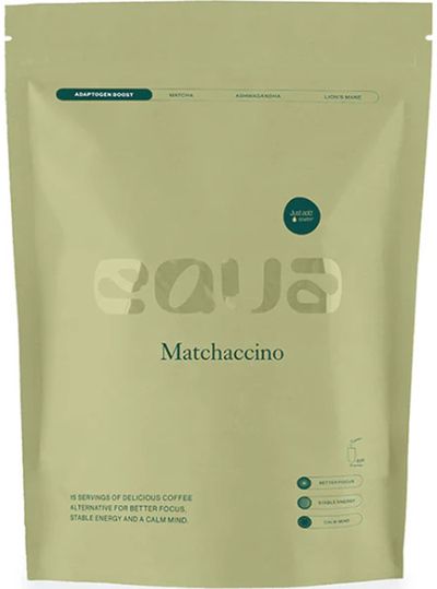 Matcha arbatos gėrimas