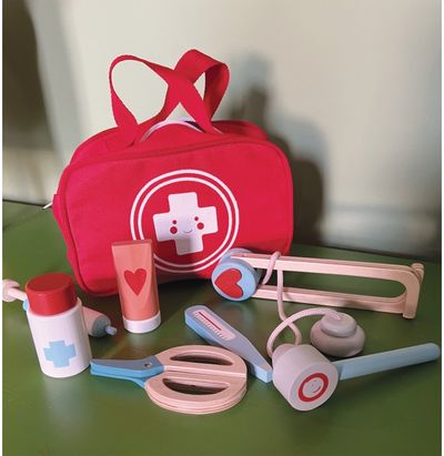 Medinis žaislas MENTARI Pirmoji pagalbos vaistinėlė