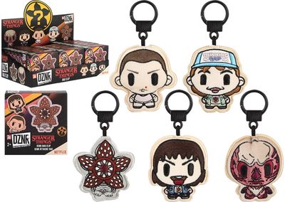 Pakabinamas žaislas STRANGER THINGS blind box, įv. rūšys