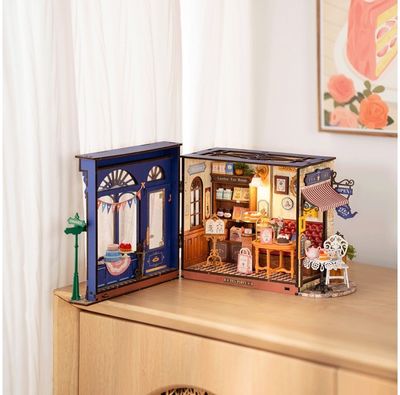 Modeliavimo rinkinys ROBOTIME Leisure Time Tea Room