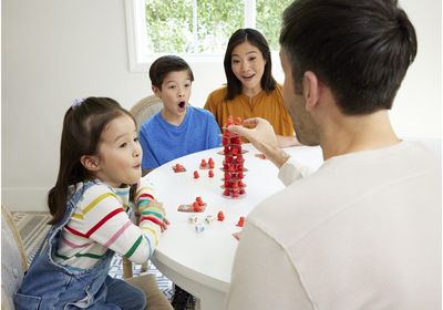 Stalo žaidimas LINKSMIEJI BEBRIUKAI