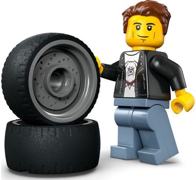 LEGO City patobulintas automobilis, lenktyninio automobilio konstravimo žaislas ir minifigūrėlė, 60485