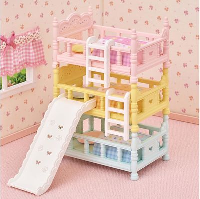 SYLVANIAN FAMILIES Triaukštė lova