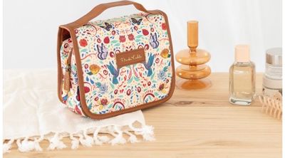 Kelioninė kosmetinė FRIDA KAHLO HANGING TRAVEL TOILETRY BAG