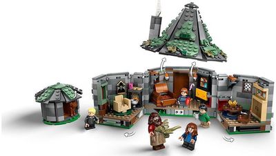 LEGO Harry Potter Hagrids Hut: An Unexpected Visit