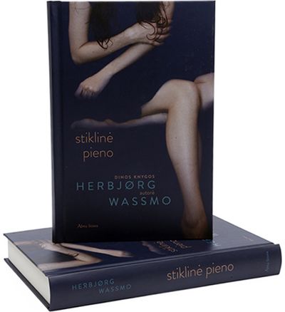 Herbjørg Wassmo - Stiklinė pieno. E.knyga - 000000000011002679