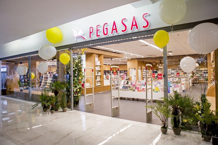 Kviečiame apsilankyti atnaujintuose knygynuose PEGASAS Vilniuje ir Klaipėdoje